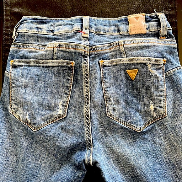 Medium dark blue Guess Jeans - Curve X - Size 24 - Picture 5 of 8